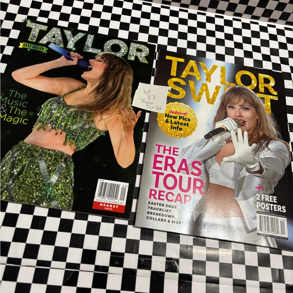 Lot of 2 Taylor Swift Magazines NEW